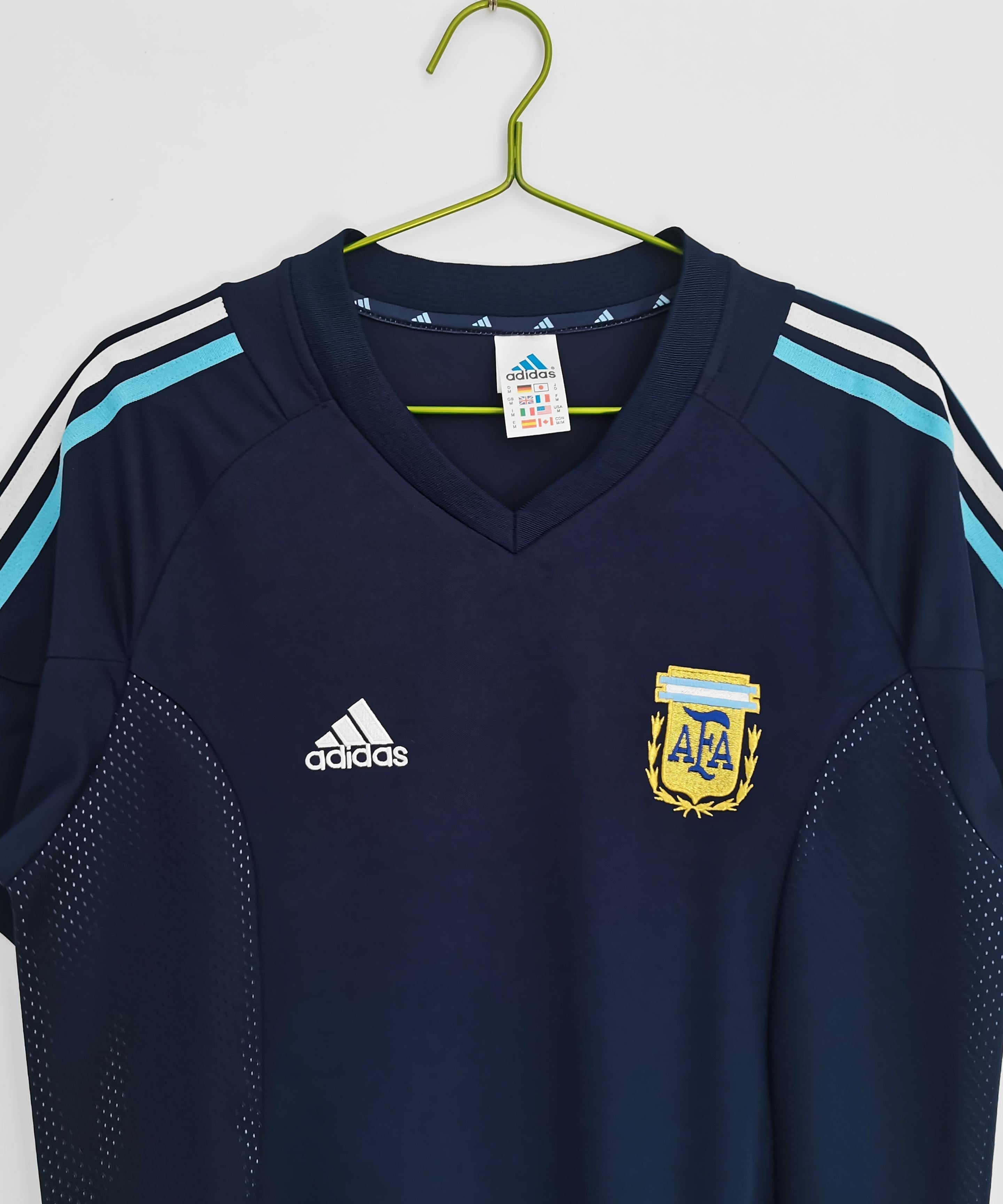 Equipación visitante Argentina 2011-2012