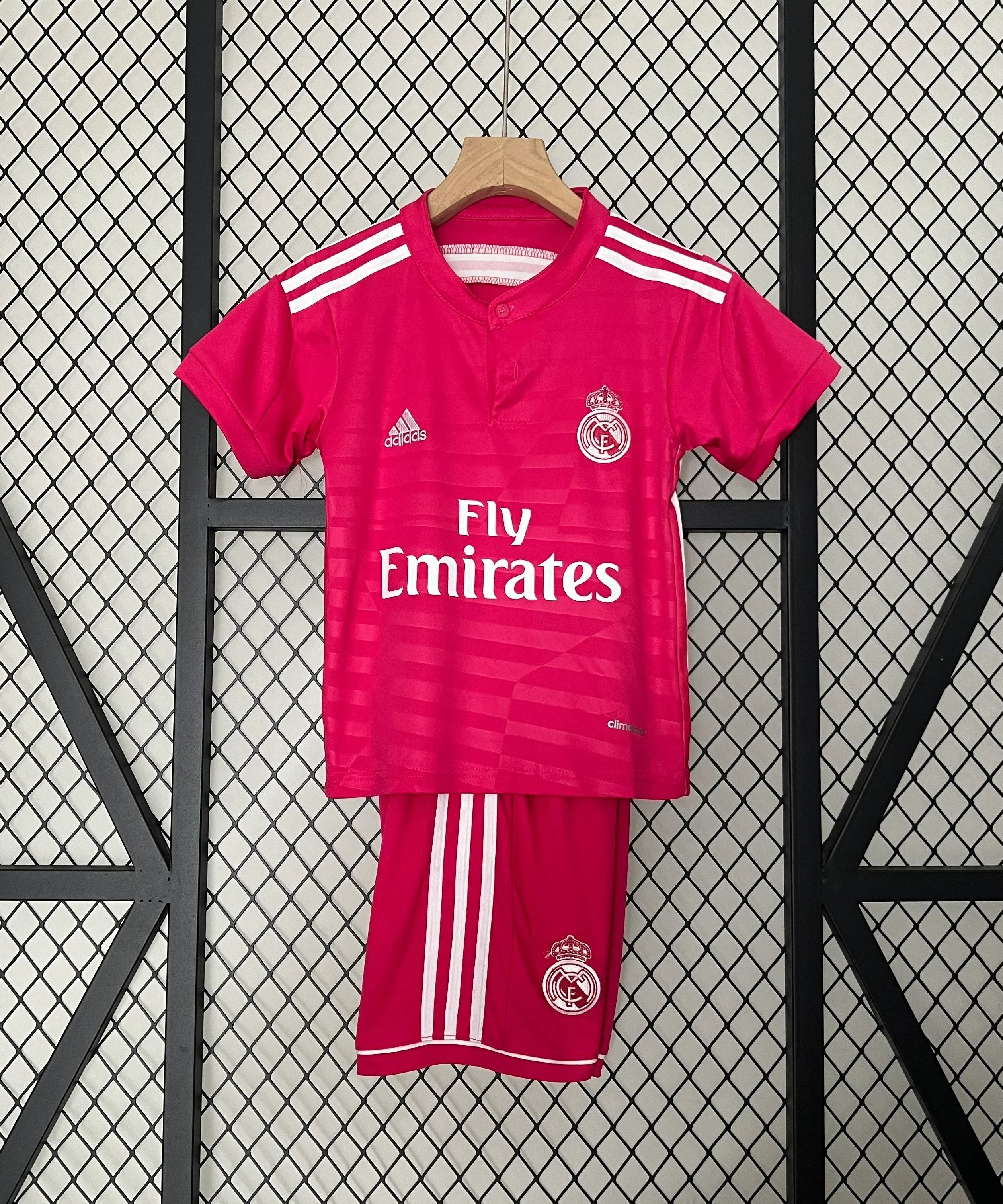 قميص ريال مدريد الاحتياطي للأطفال لموسم 2014/2015