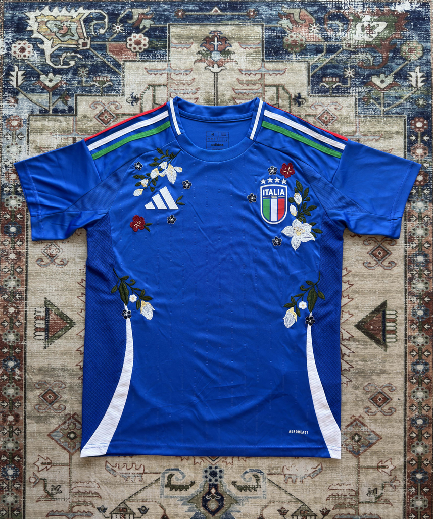 Italien Besticktes Trikot 2024/2025