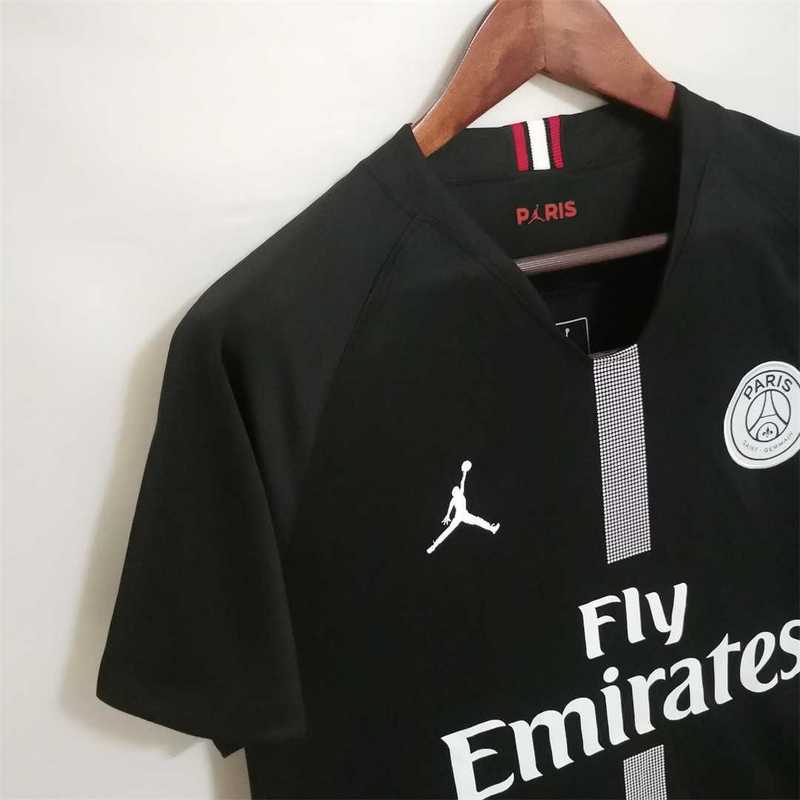 PSG 18-19 Jordan Black Retro