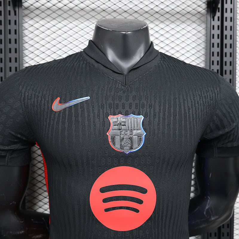 Barcelona 24-25 Away