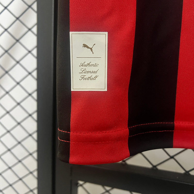 AC Milan 125th Anniversary Commemorative Edition