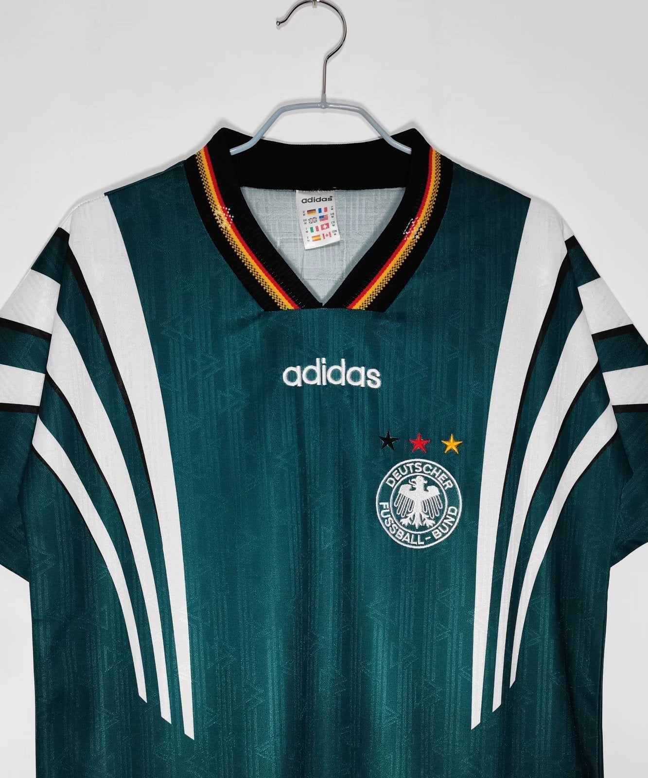 Uniforme Retro de Visitante Alemania 1996-1997