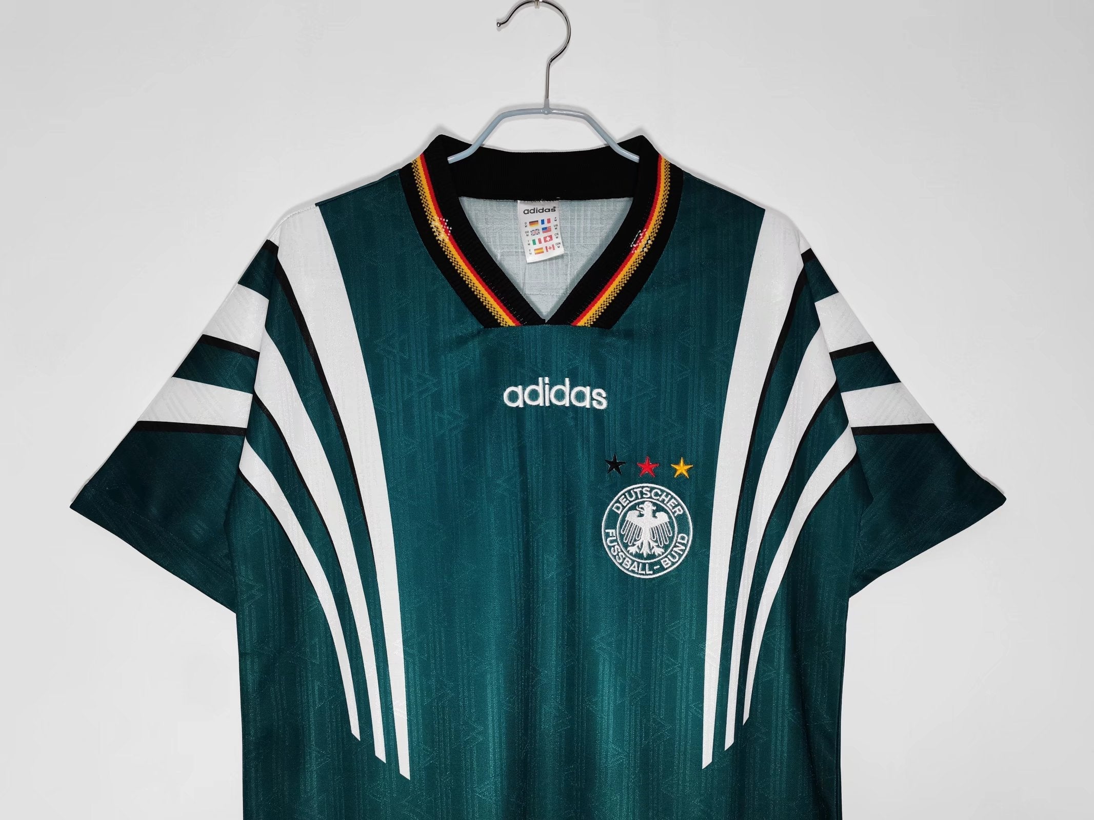 Uniforme Retro de Visitante Alemania 1996-1997