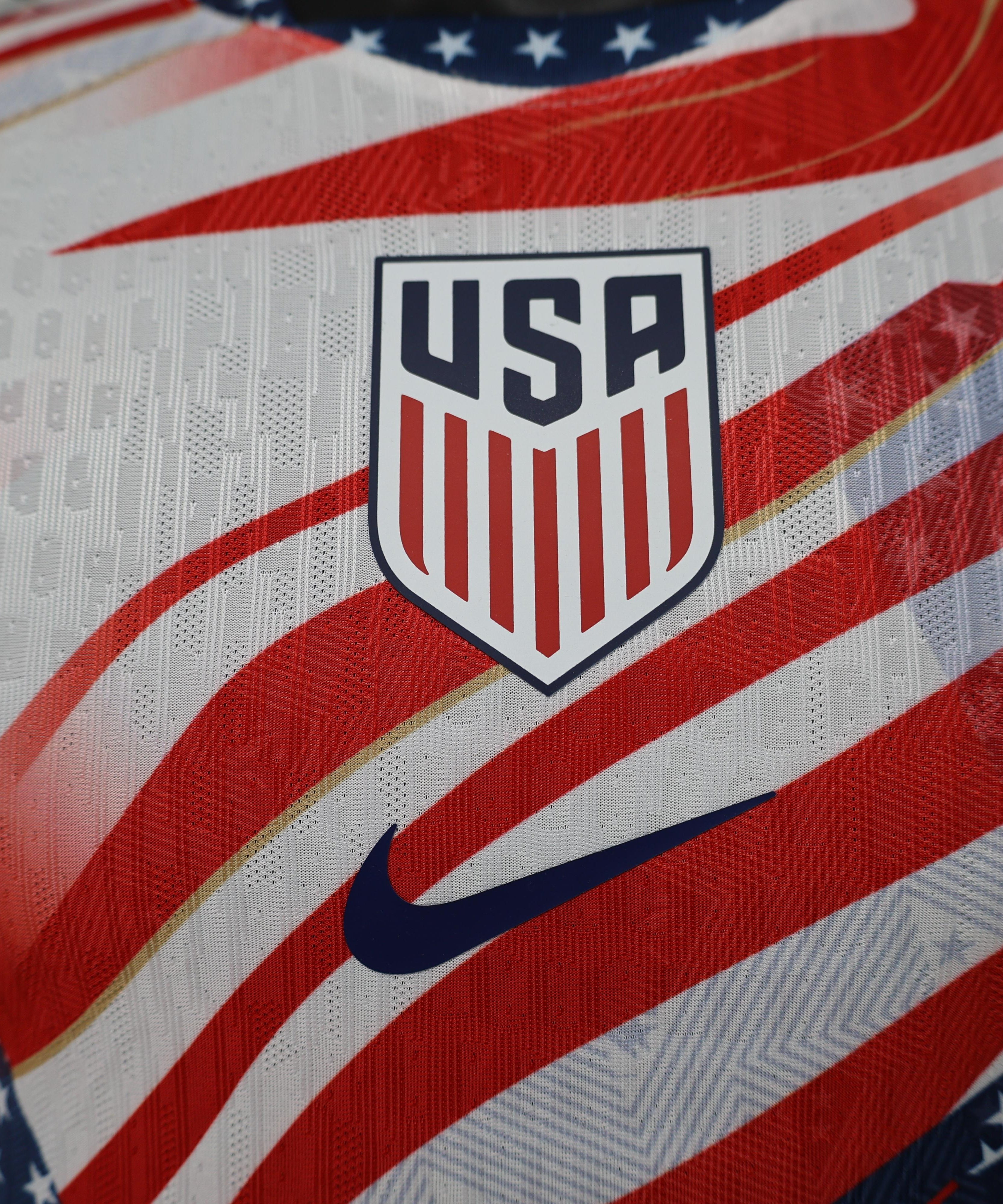 USA 2026 Heim Sonderedition Trikot mit amerikanischer Flagge