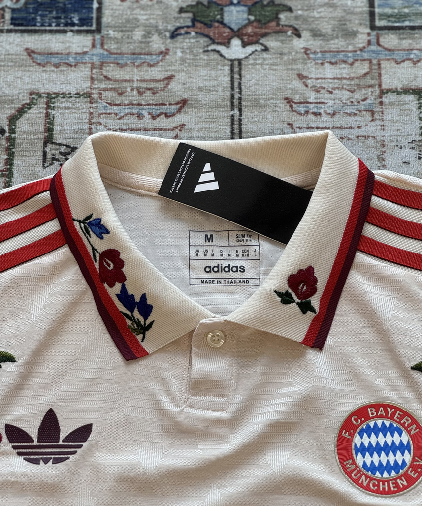 Bayern München Geborduurd Shirt 2023/2024