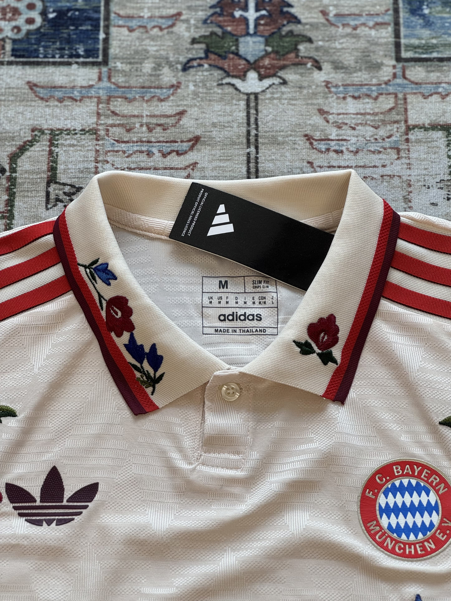 Bayern München Geborduurd Shirt 2023/2024
