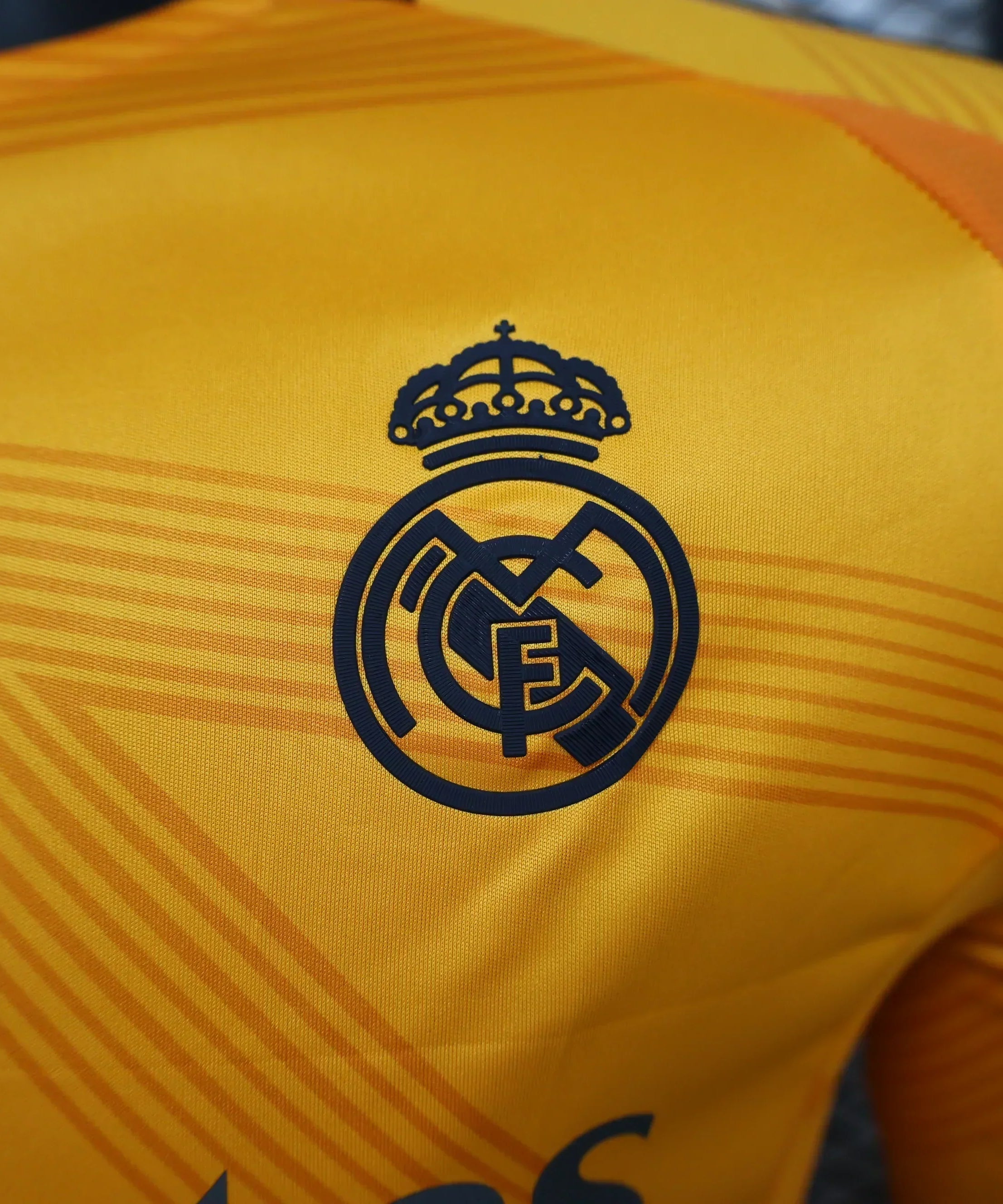 Uniforme de Visitante de Manga Larga Real Madrid 2024-2025