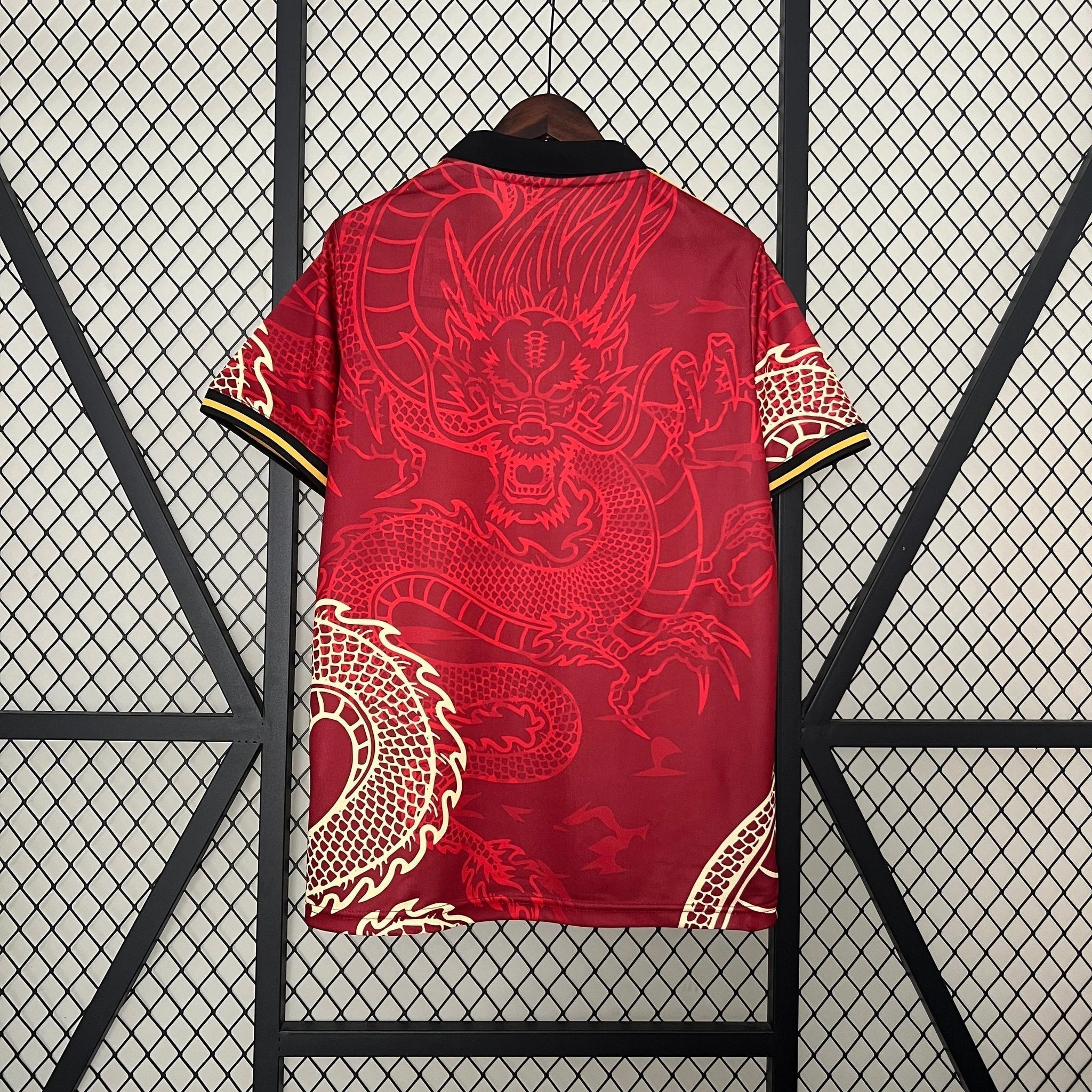 Real Madrid Dragon Jersey: Dragón De Fuego | Malgane
