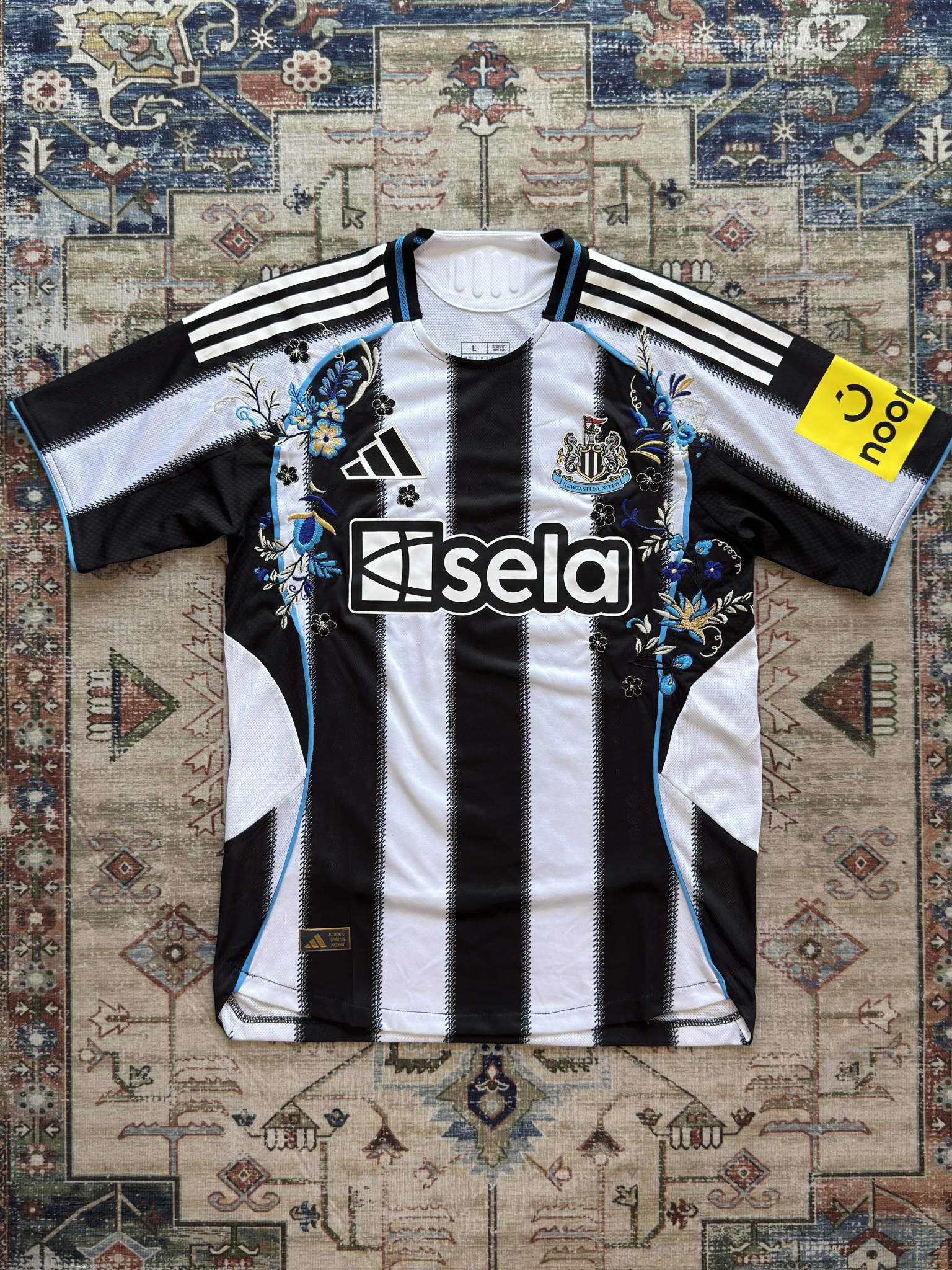 Newcastle United Besticktes Trikot 2024/2025