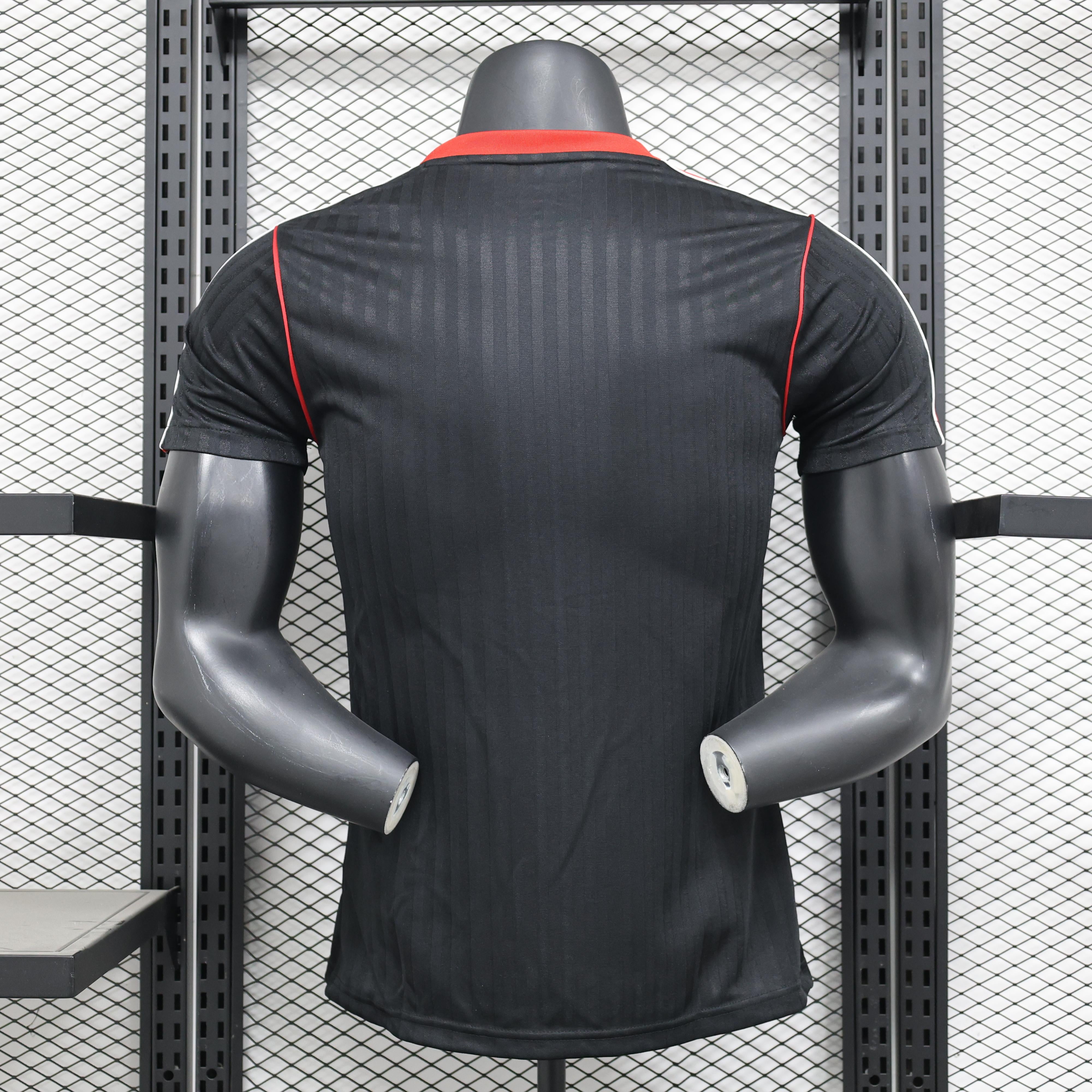 Manchester United 2025-2026 Away Kit