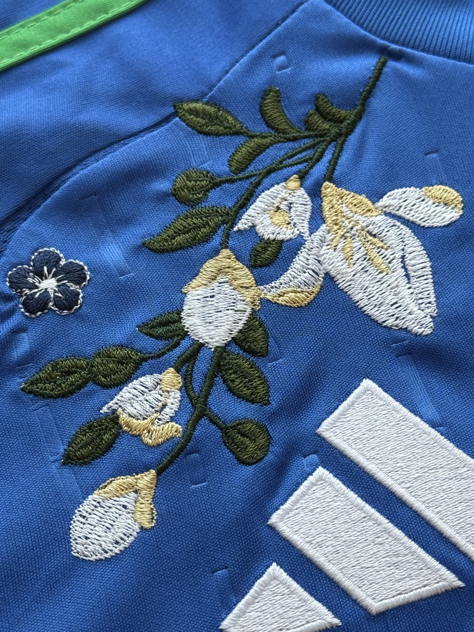Italien Besticktes Trikot 2024/2025