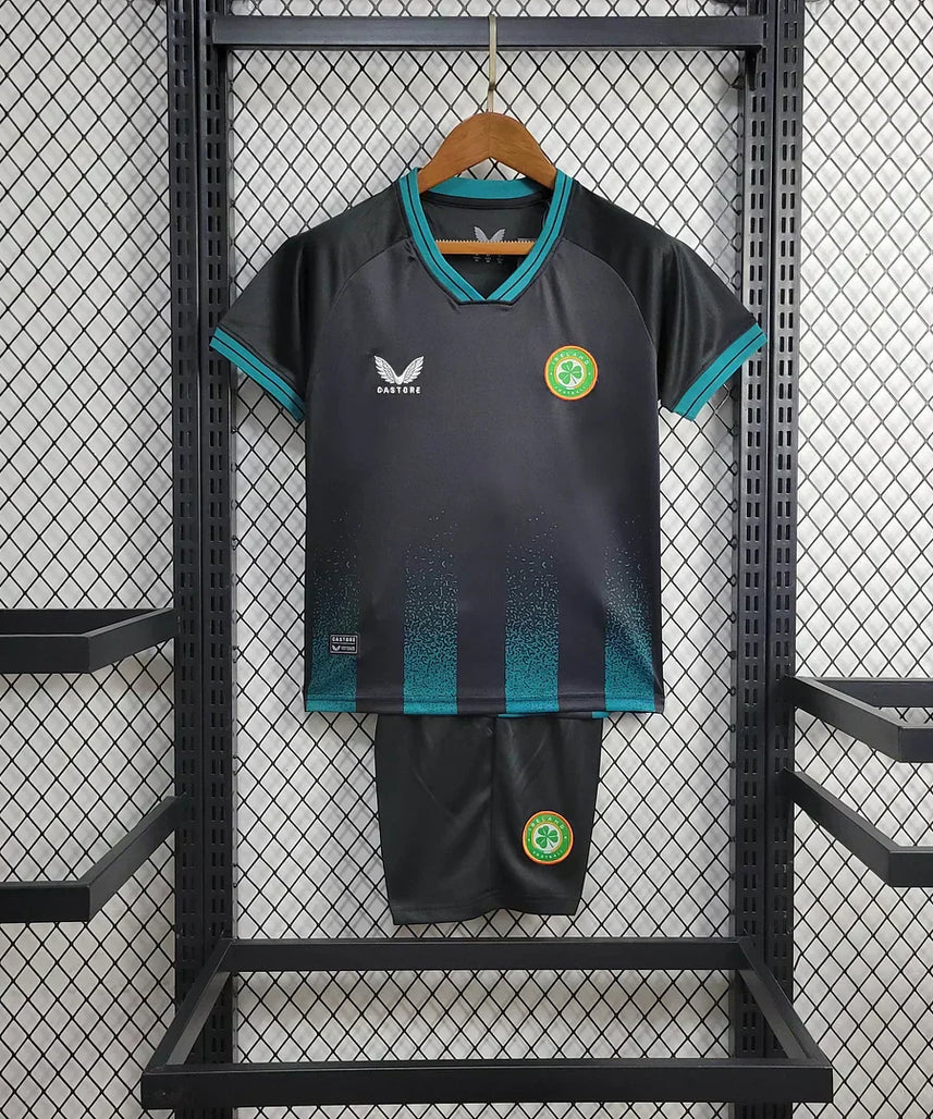 قميص منتخب أيرلندا الثالث الاحتياطي للأطفال لعام 2023