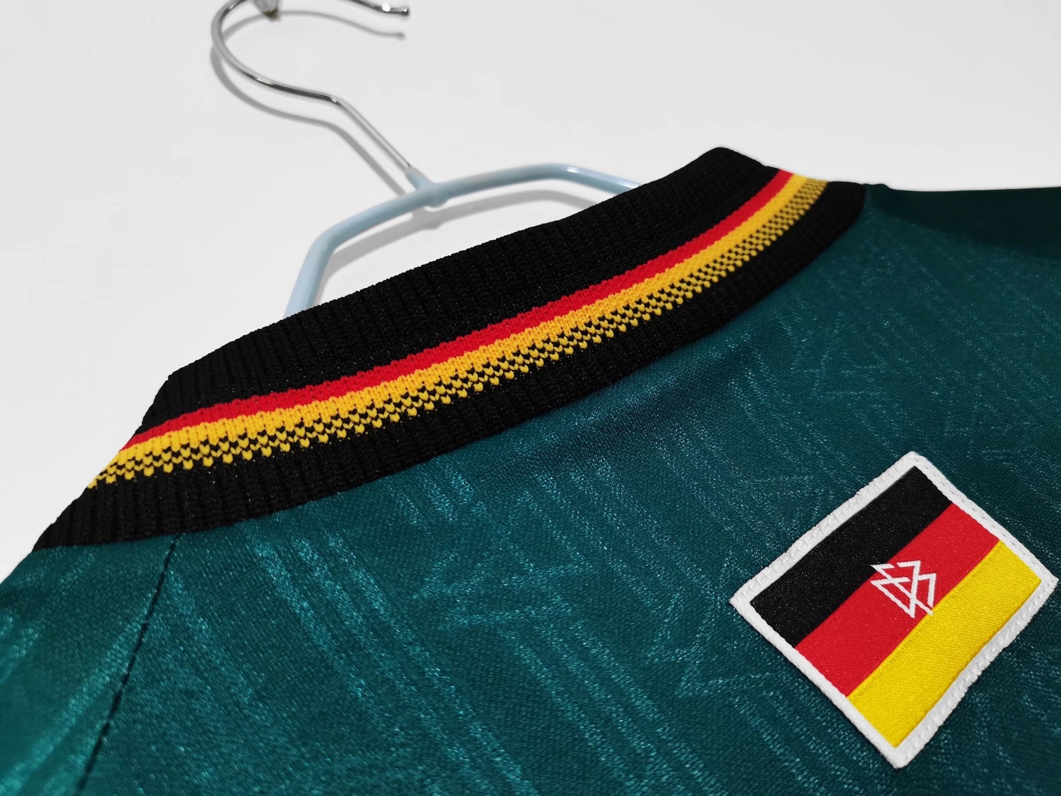 Uniforme Retro de Visitante Alemania 1996-1997