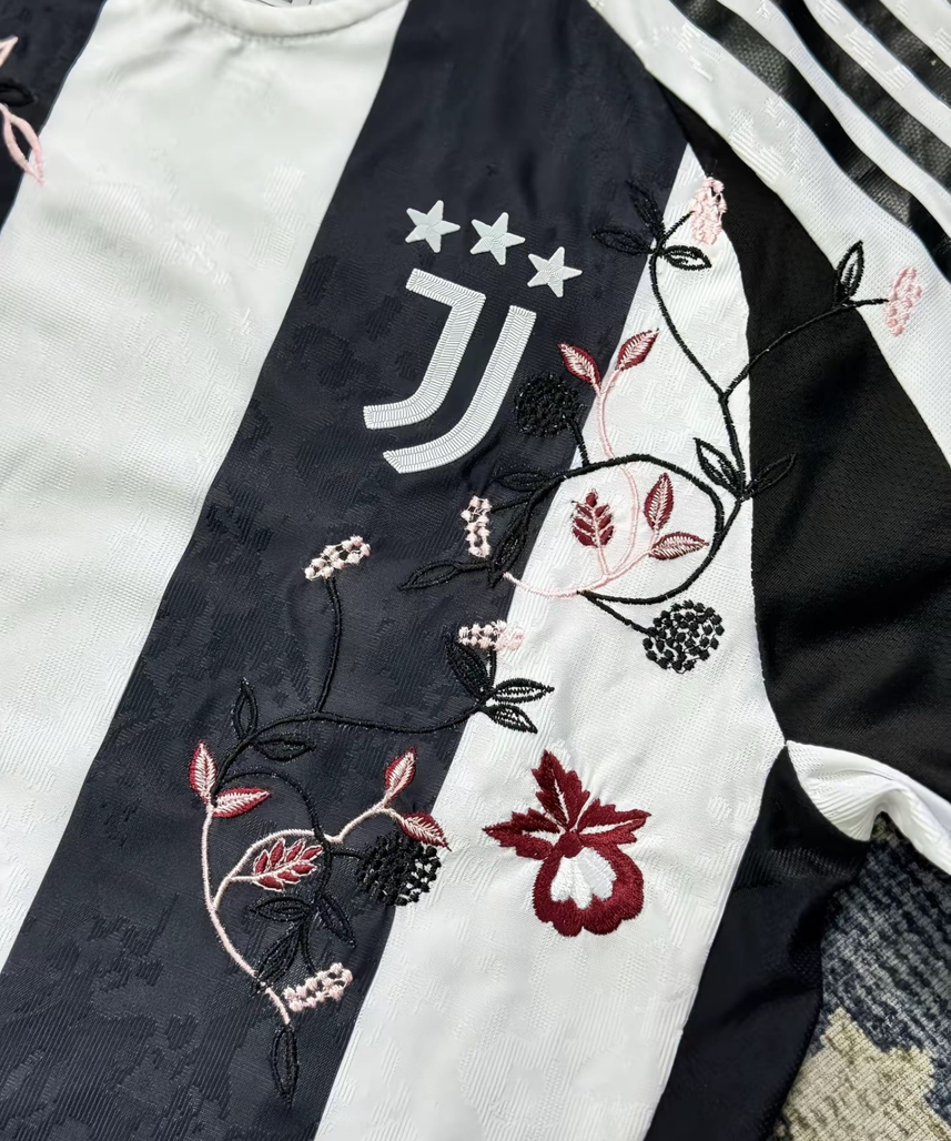 Koszulka Juventus z haftem 2025/2026