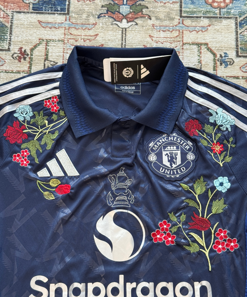 Manchester United Besticktes Trikot 2024/2025
