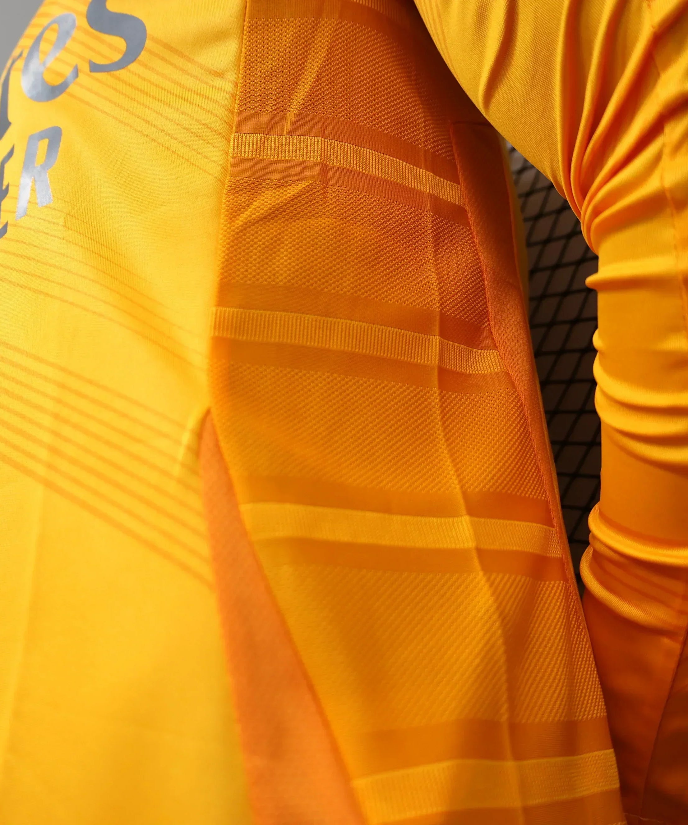 Uniforme de Visitante de Manga Larga Real Madrid 2024-2025