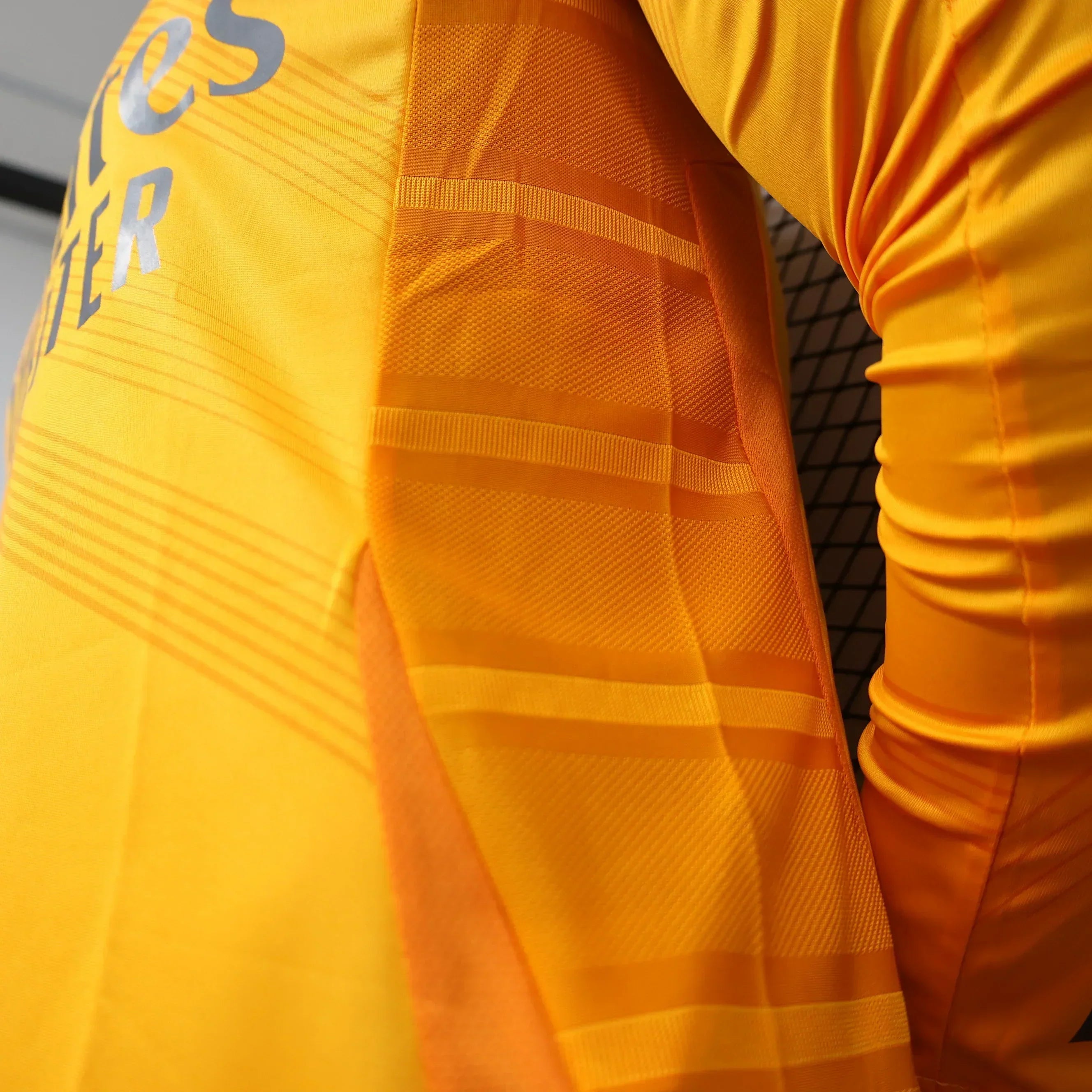 Uniforme de Visitante de Manga Larga Real Madrid 2024-2025