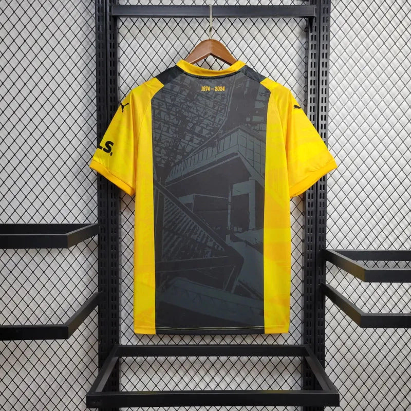 Borussia Dortmund "Royal Crest" Special