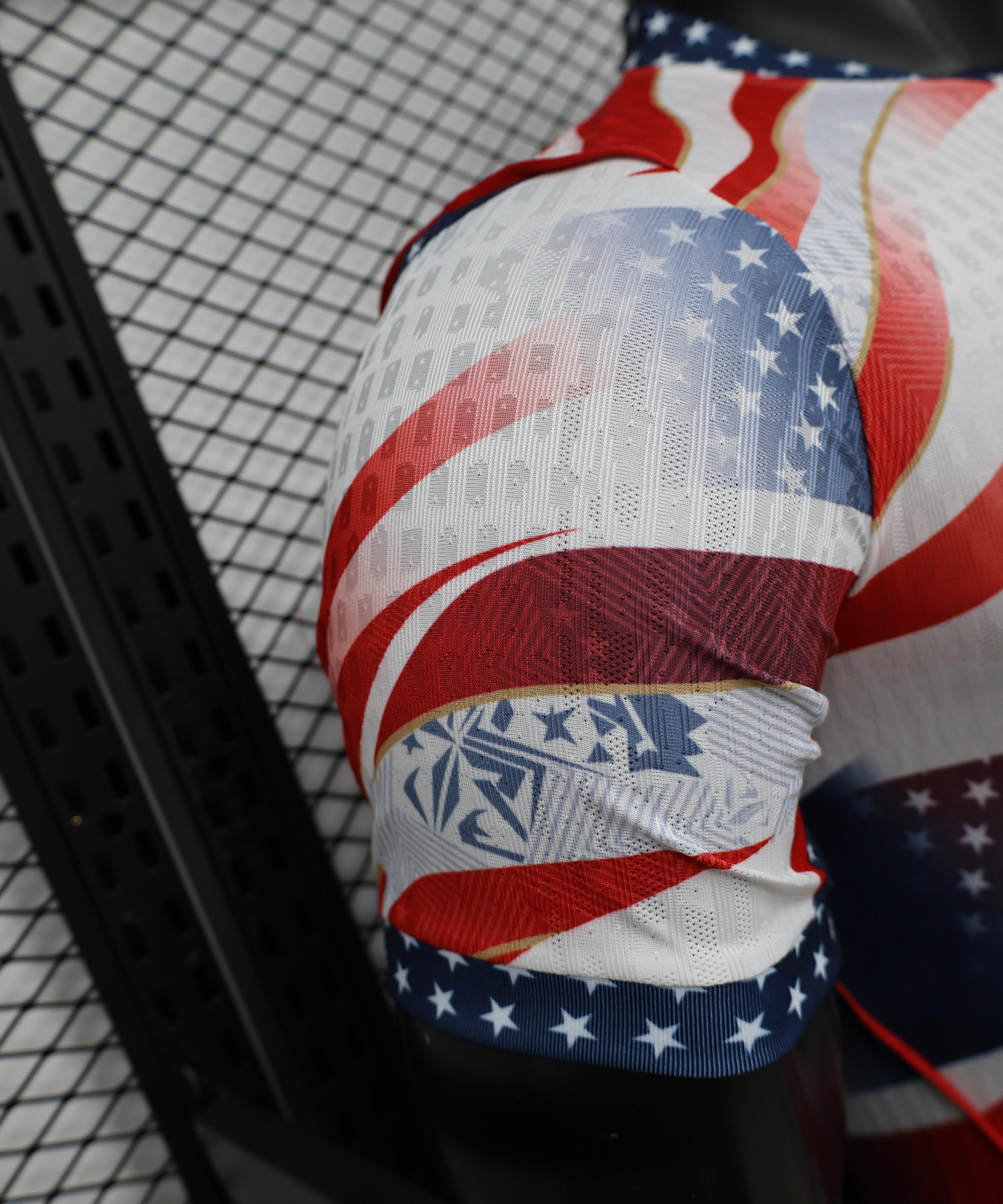 USA 2026 Heim Sonderedition Trikot mit amerikanischer Flagge