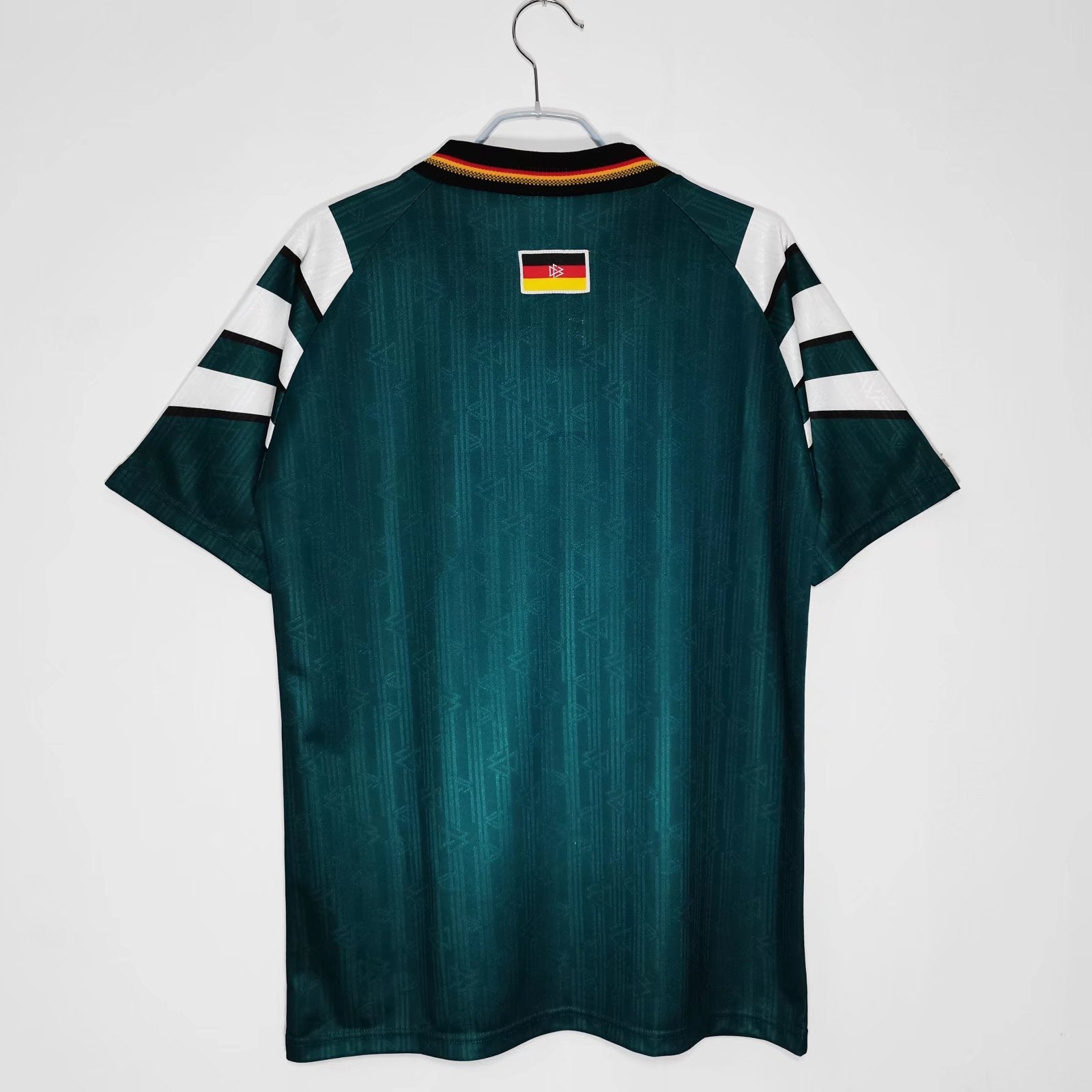 Uniforme Retro de Visitante Alemania 1996-1997