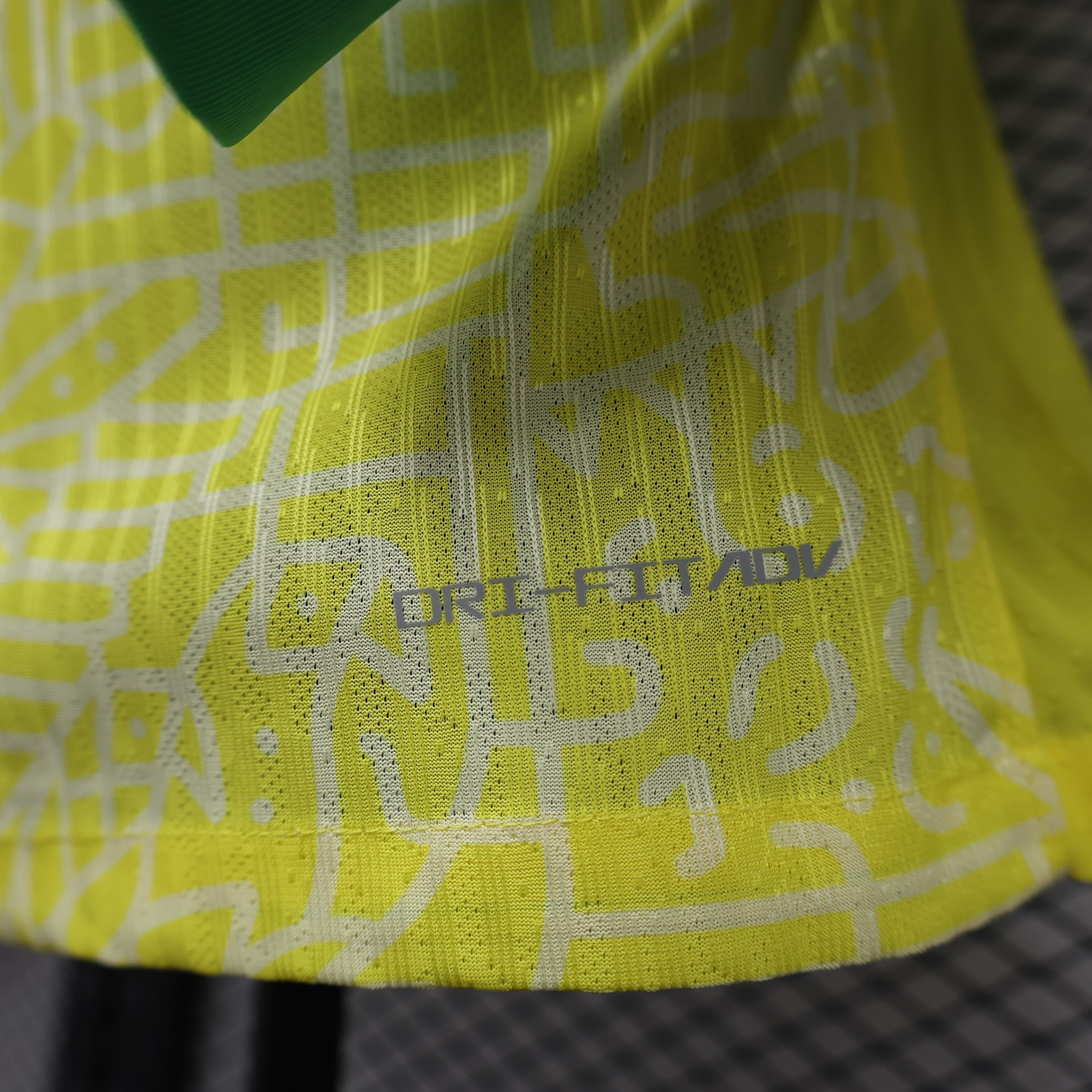 Uniforme de Local de Manga Larga Brasil 2024-2025