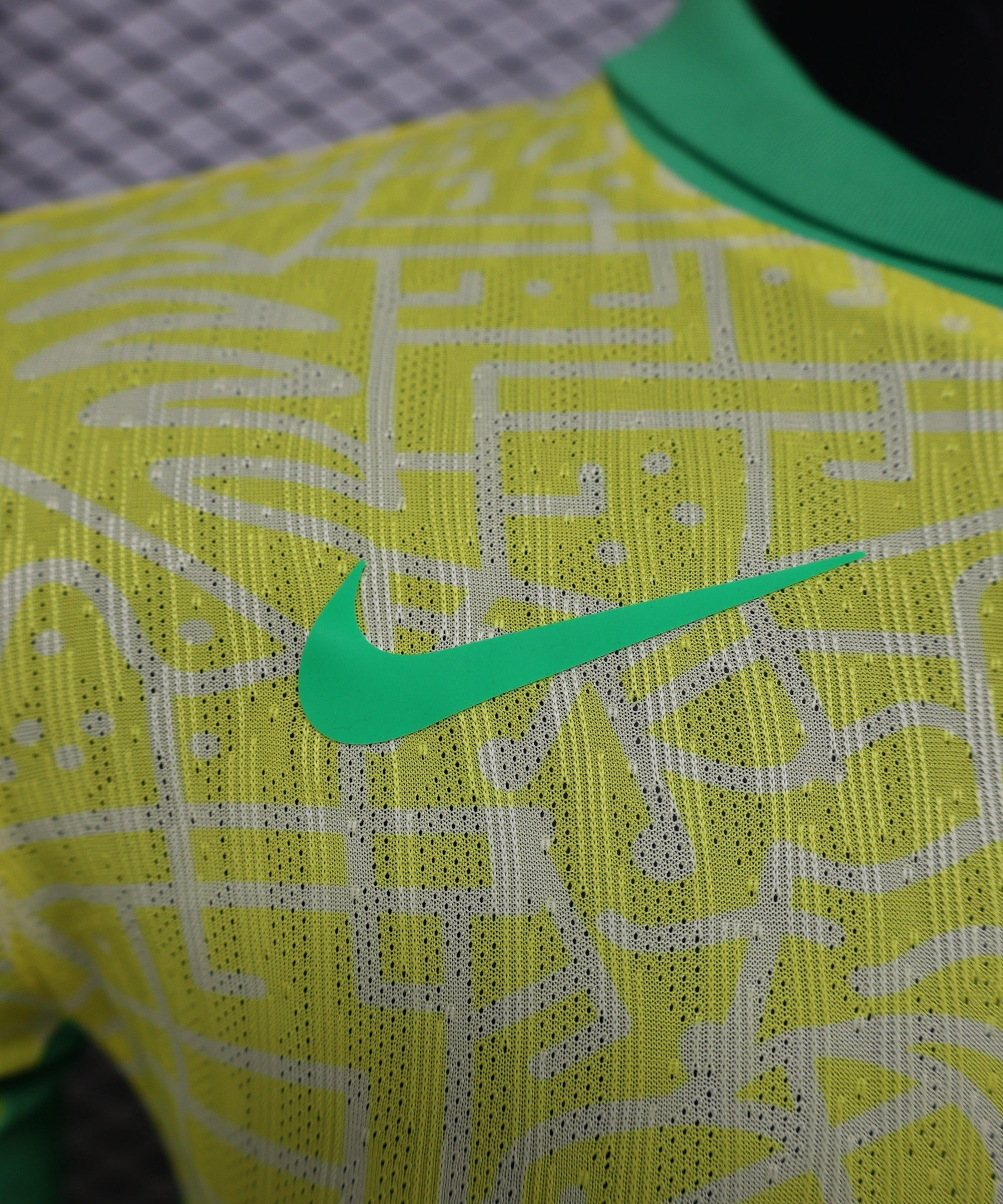 Uniforme de Local de Manga Larga Brasil 2024-2025