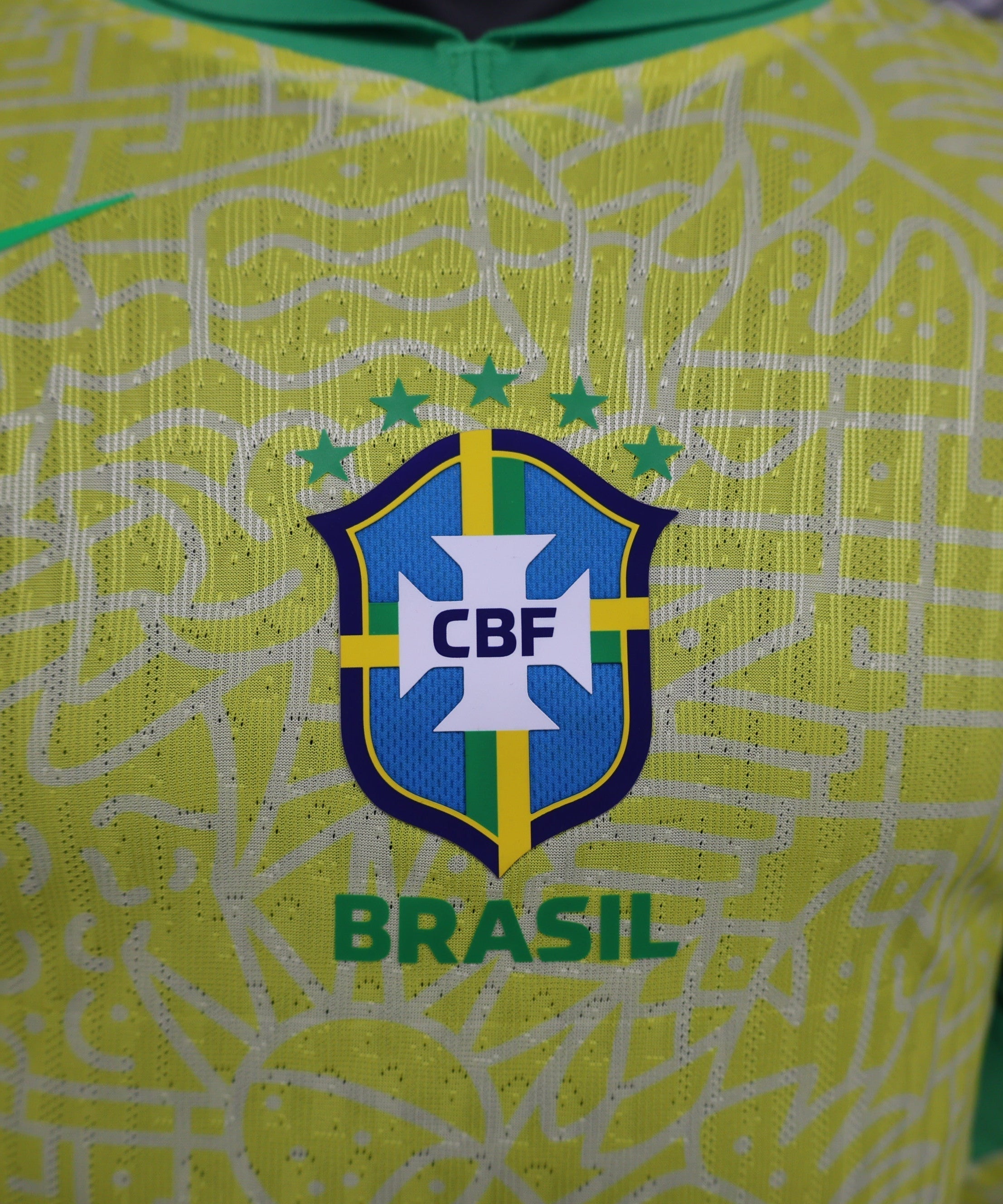 Uniforme de Local de Manga Larga Brasil 2024-2025