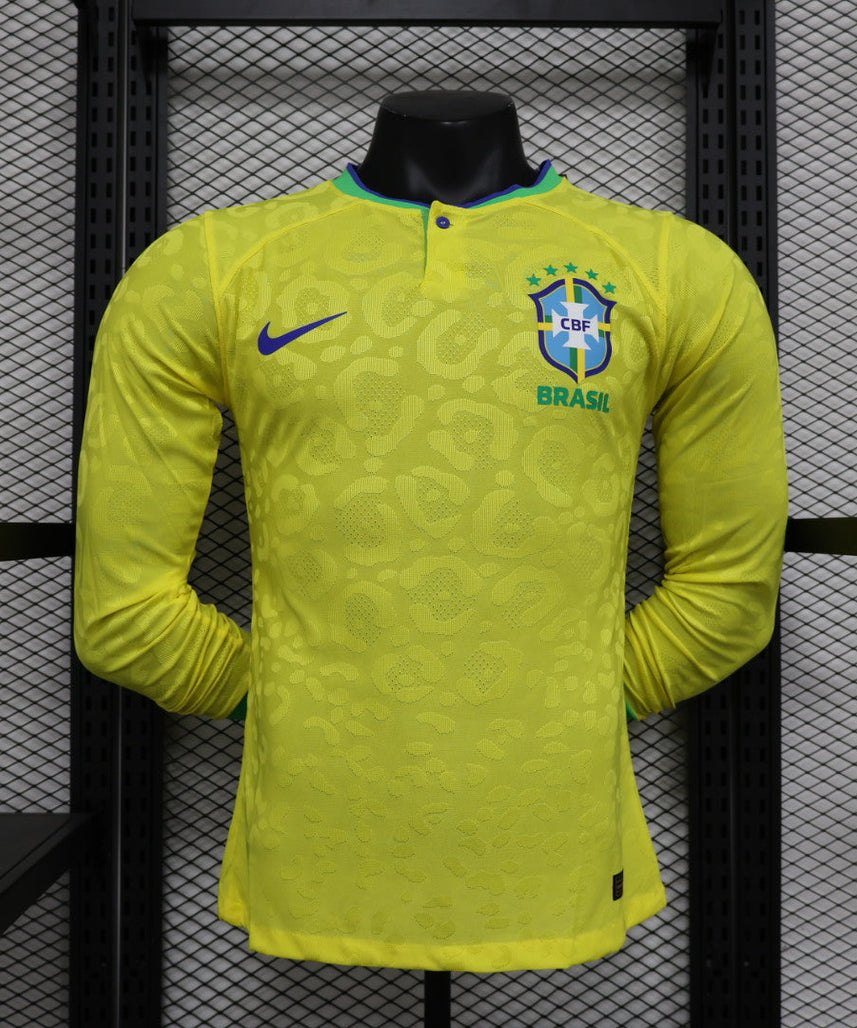 Brasil 2023-2024 Kit Local de Manga Larga