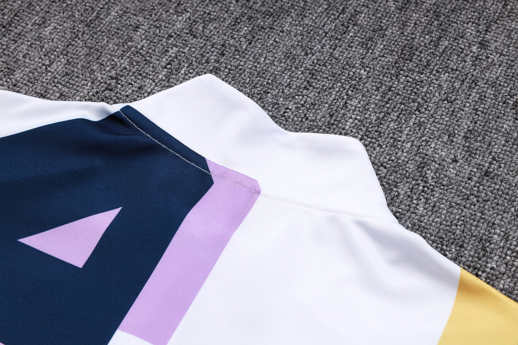 Dres Real Madrid „Aurora Stride”