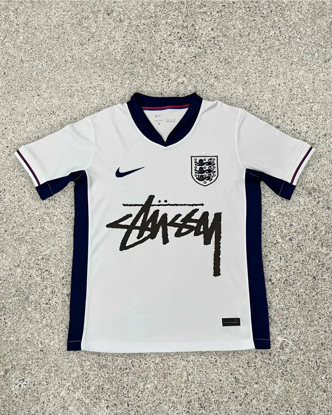 TRIKOT STUSSY X ENGLAND