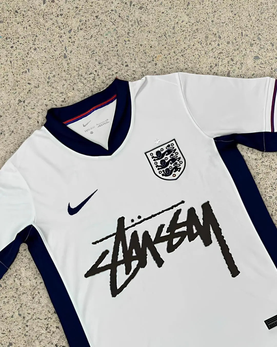 TRIKOT STUSSY X ENGLAND