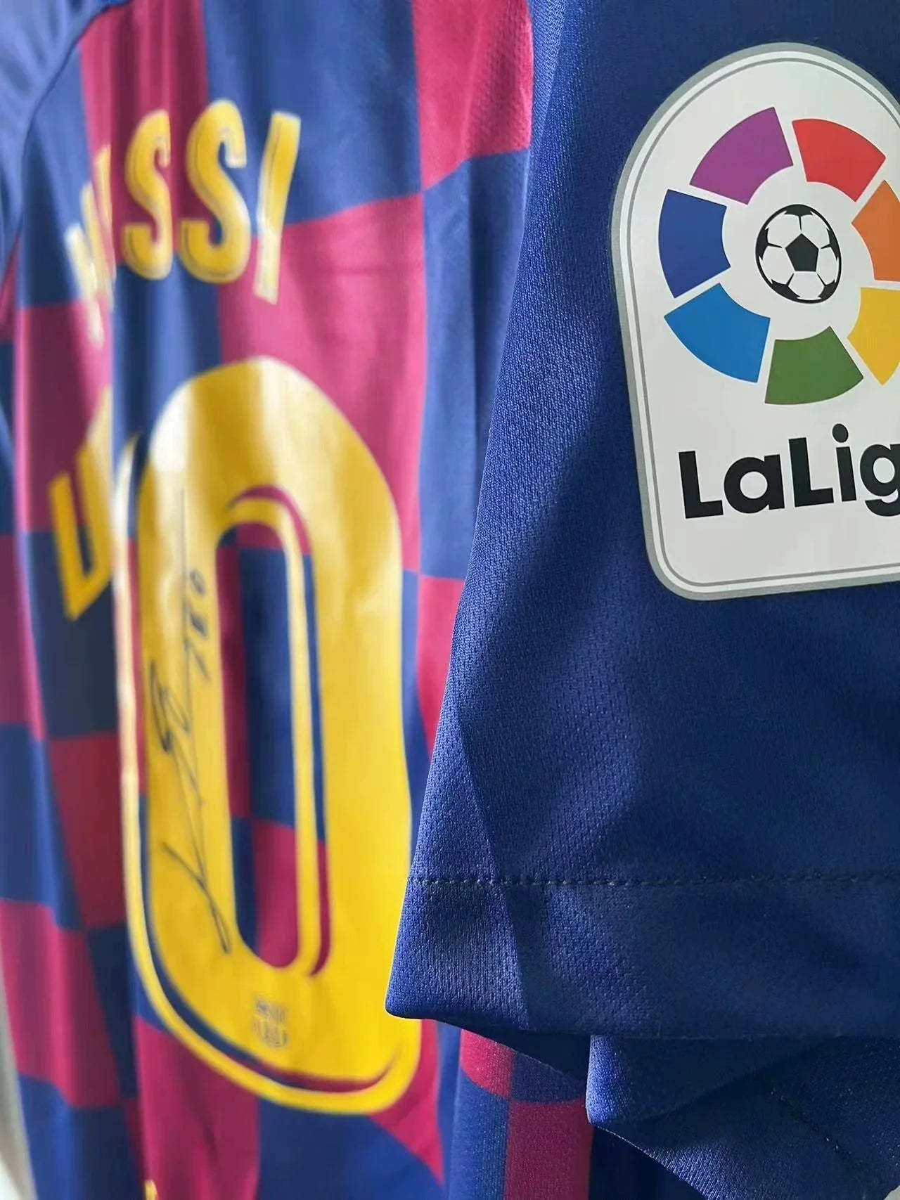 Messi FC Barcelona 19-20 Signed Jersey