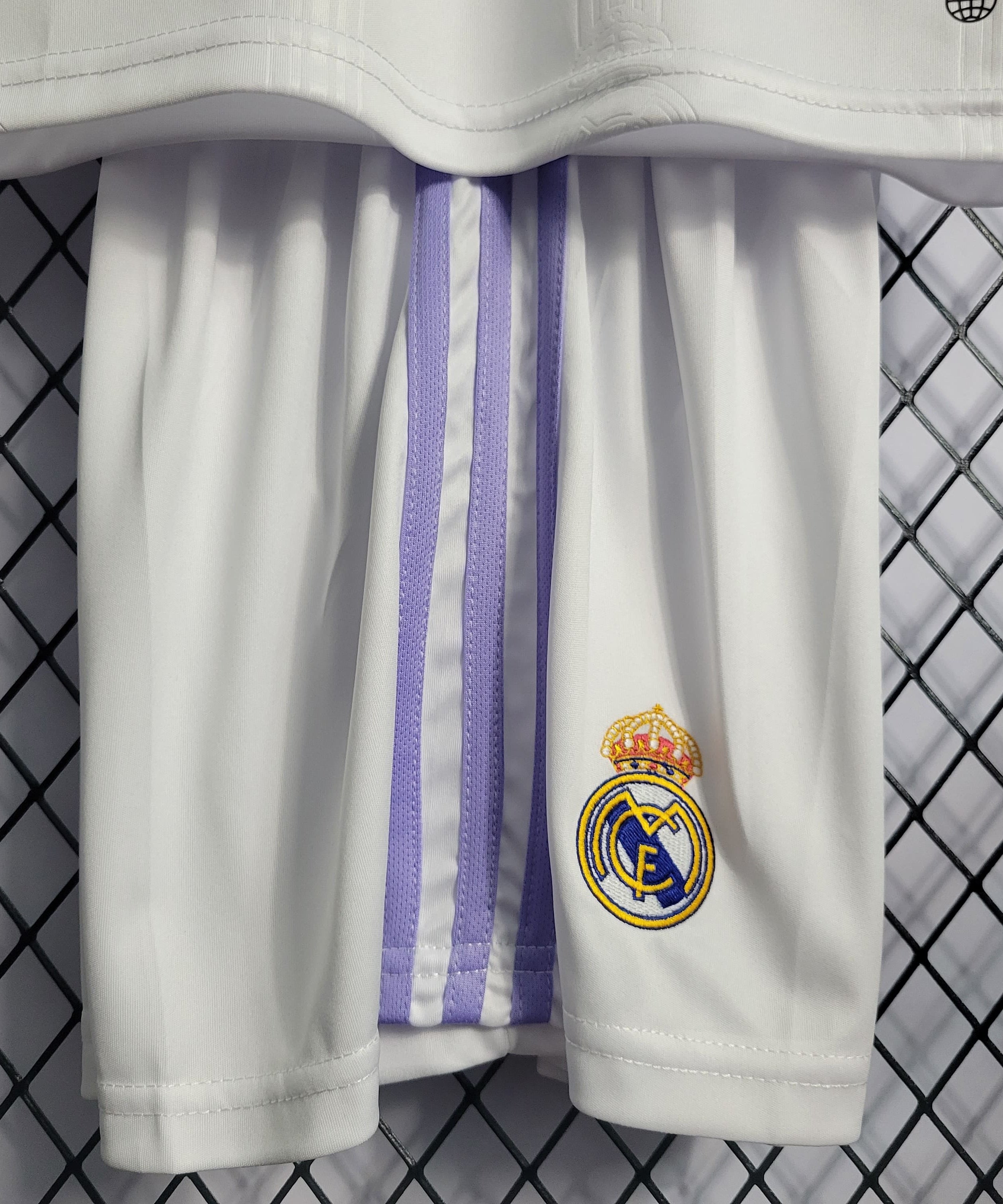 Camiseta de local Real Madrid 22/23 para niños