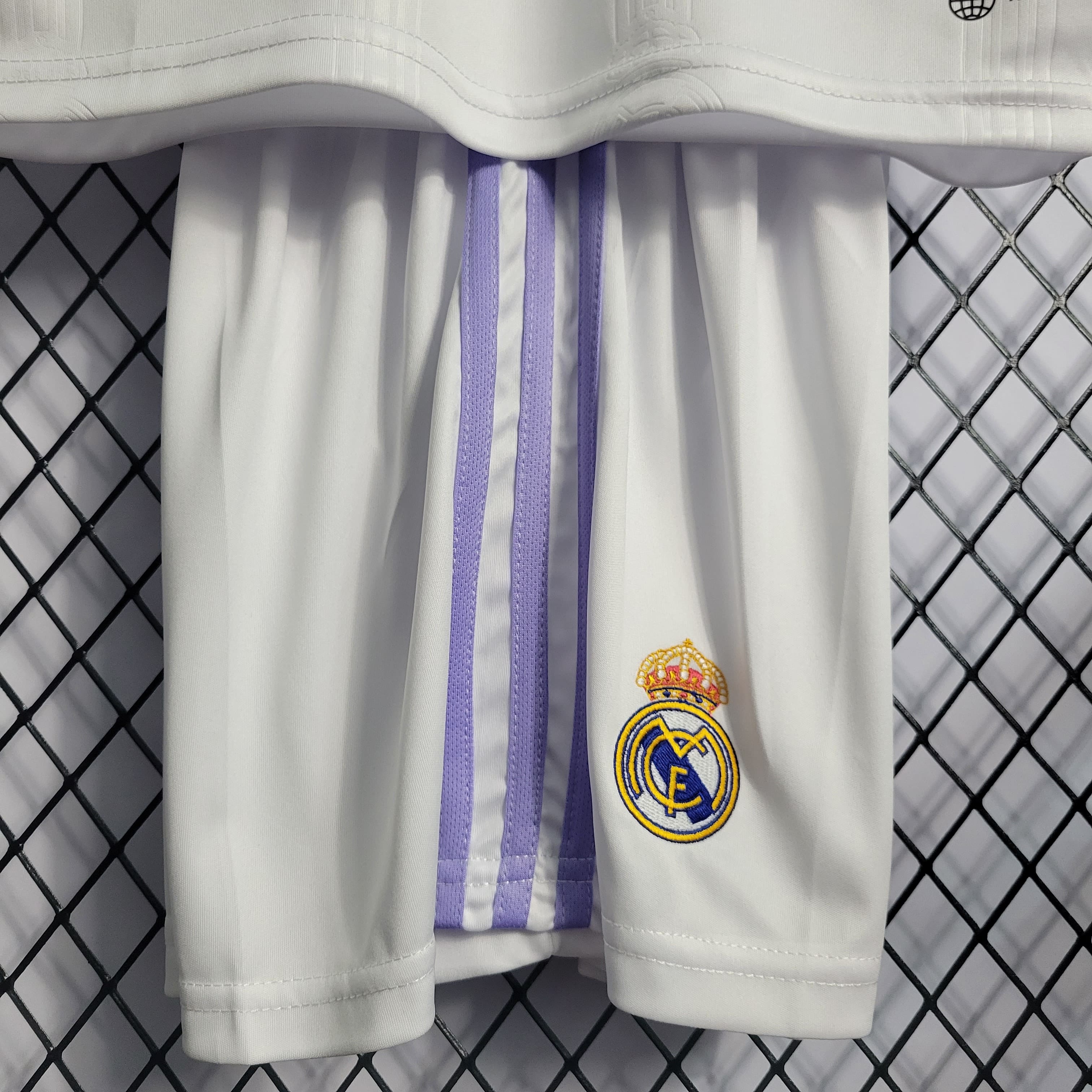 Camiseta de local Real Madrid 22/23 para niños
