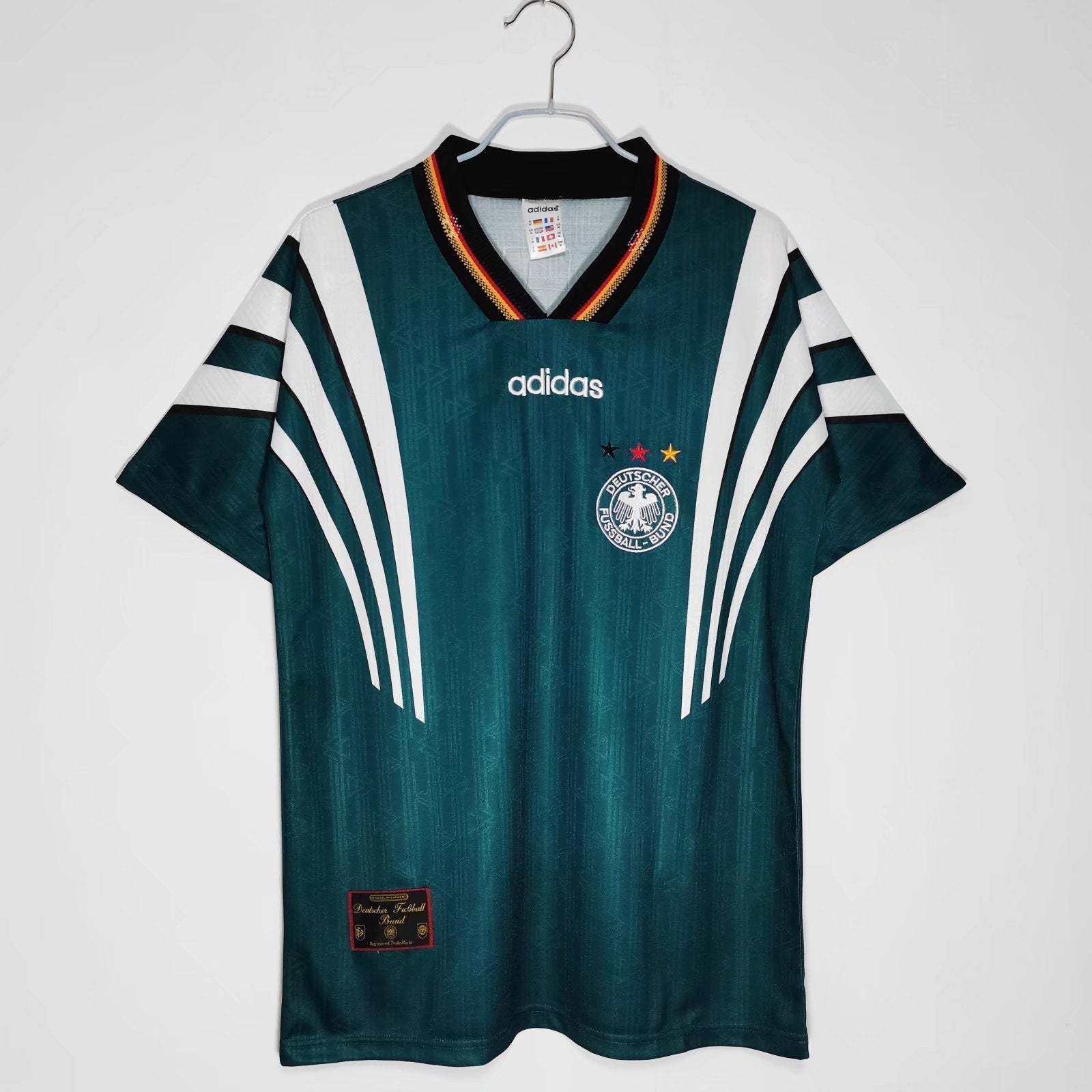 Uniforme Retro de Visitante Alemania 1996-1997