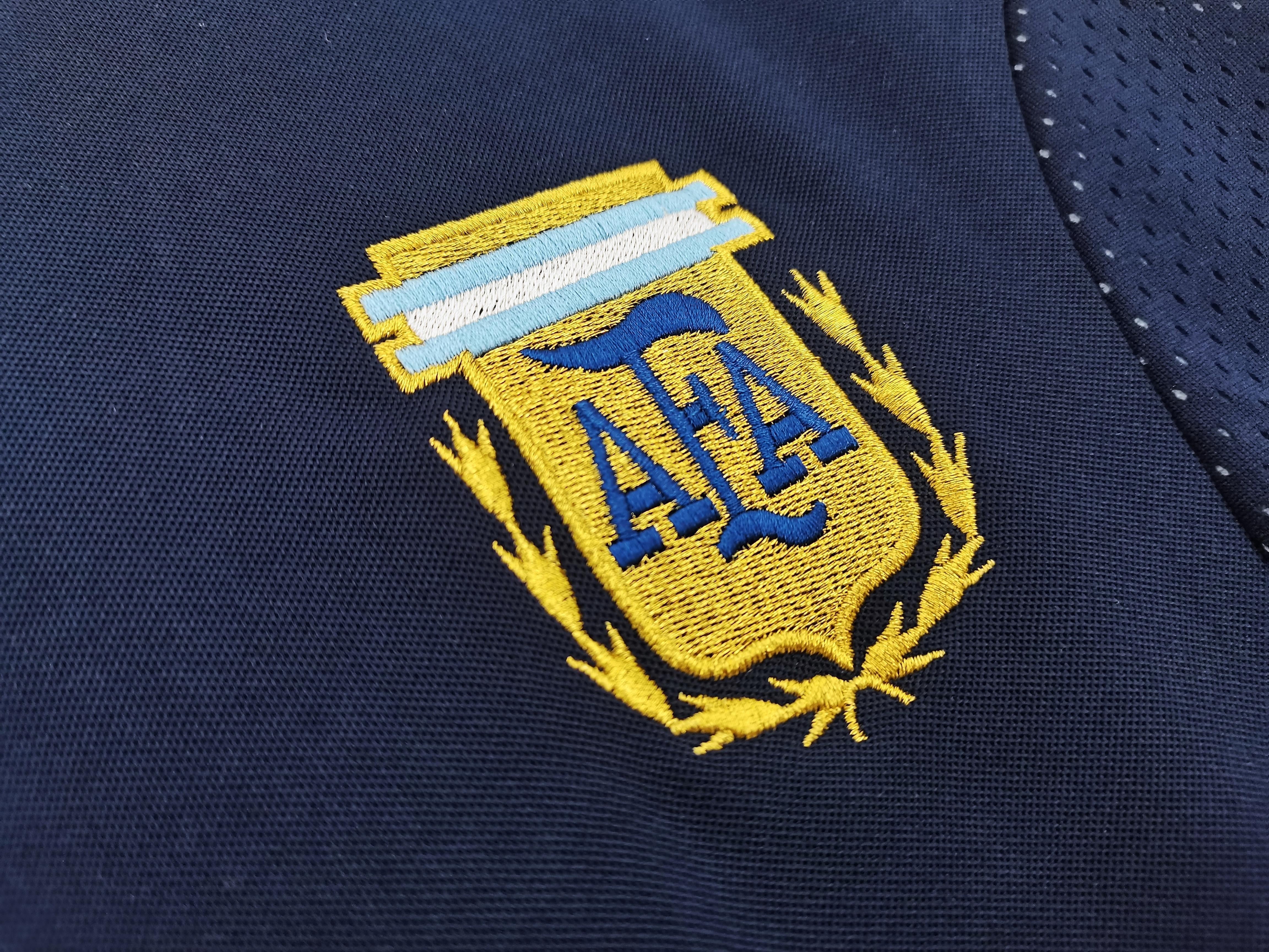 Equipación visitante Argentina 2011-2012
