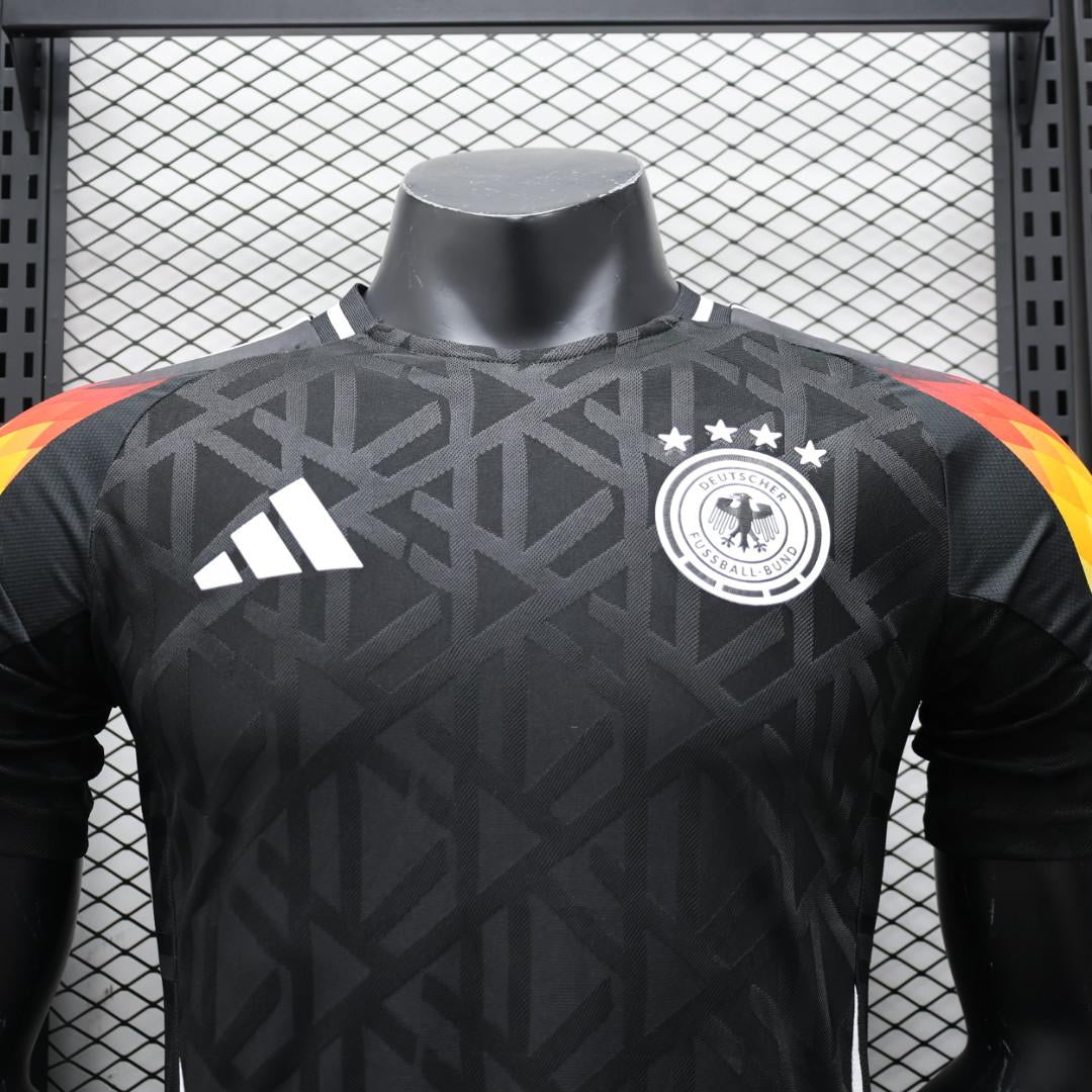 Équipement domicile Allemagne 2025-2026