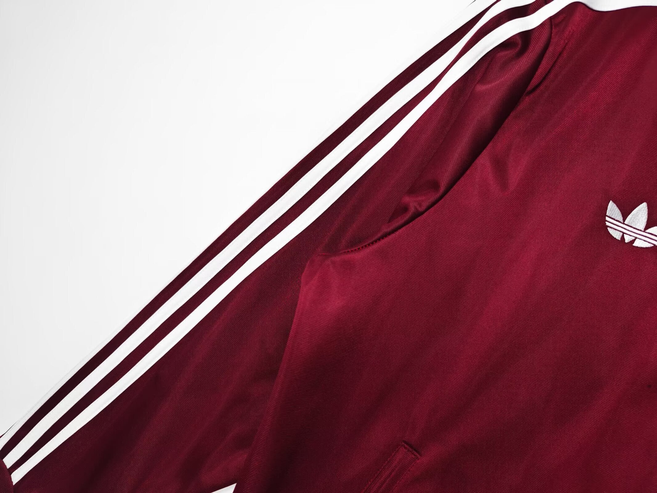 Football X Streetwear 2025-2026 Red