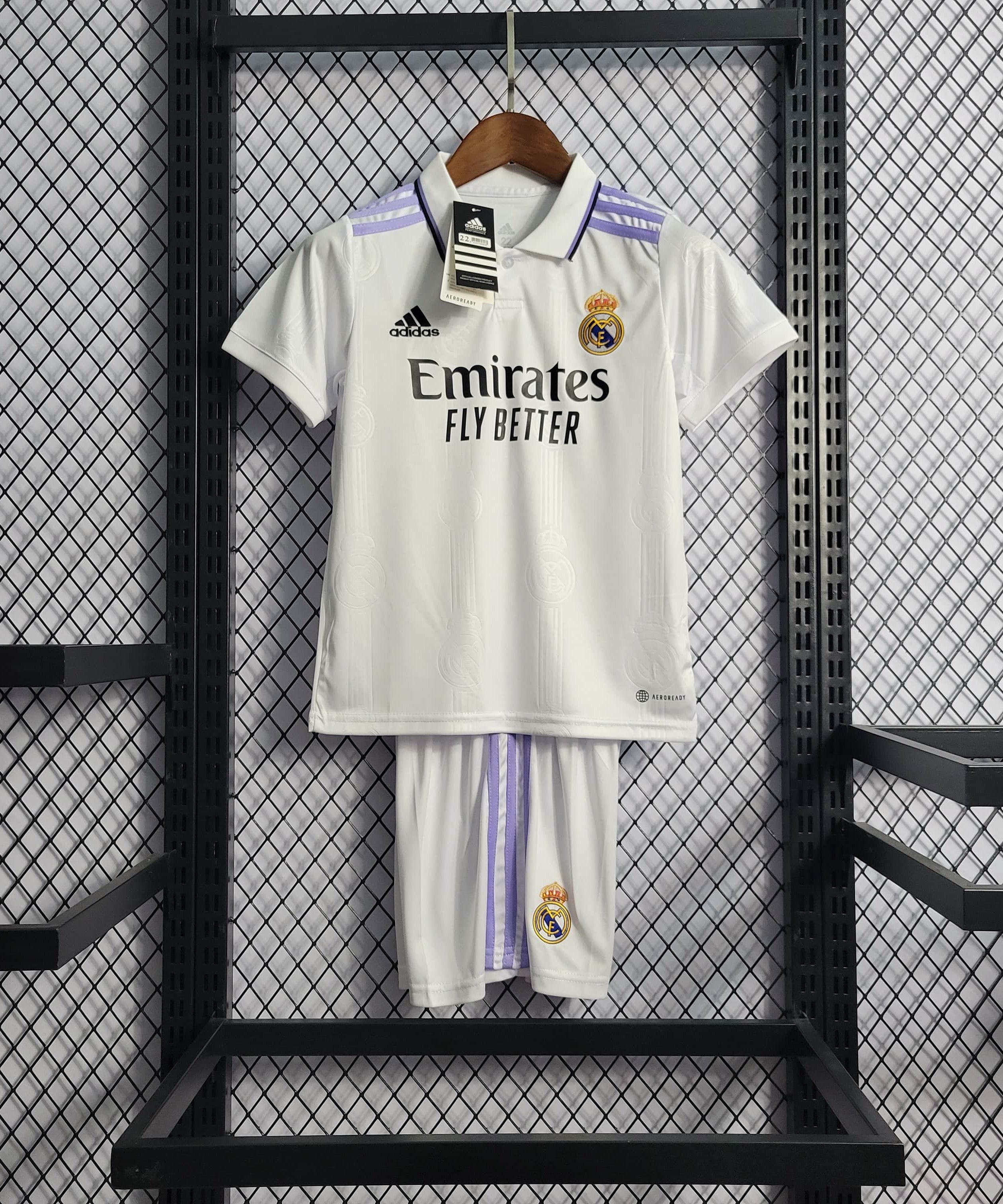 Camiseta de local Real Madrid 22/23 para niños