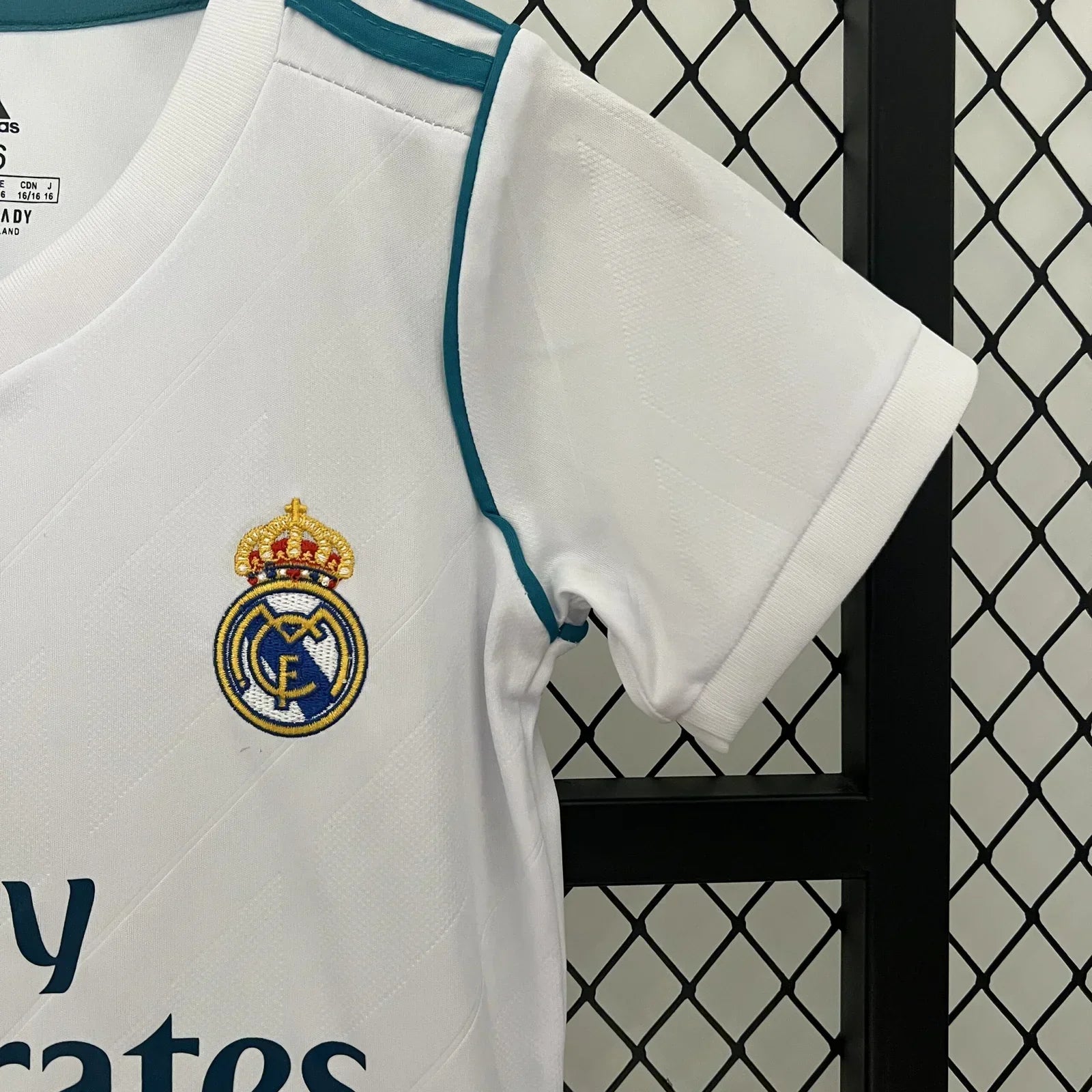 Camiseta de local Real Madrid 17/18 para niños